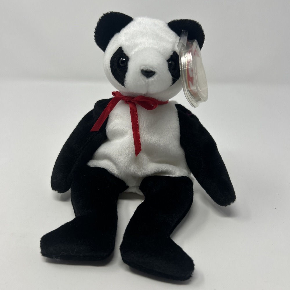 Vintage NWT TY Beanie Baby Fortune the Panda Bear 1998 W/ Tag Protector